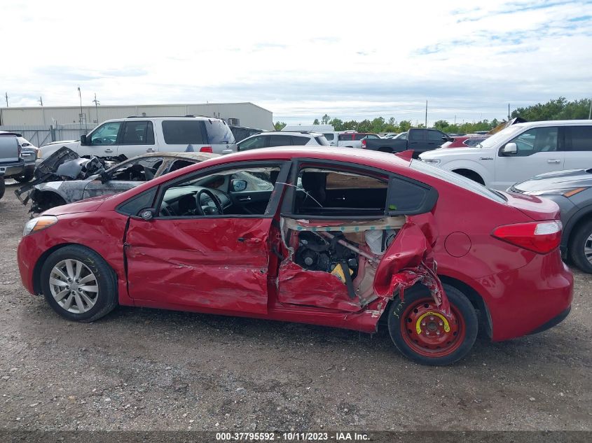 2016 KIA FORTE LX - KNAFX4A62G5509808