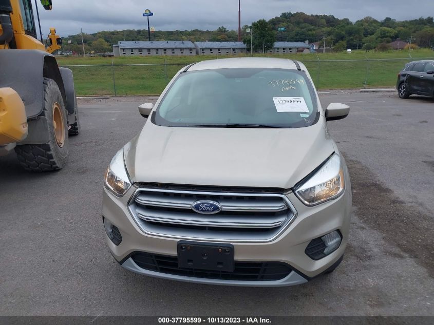 1FMCU0GD7HUC25428 2017 FORD ESCAPE, photo no. 12