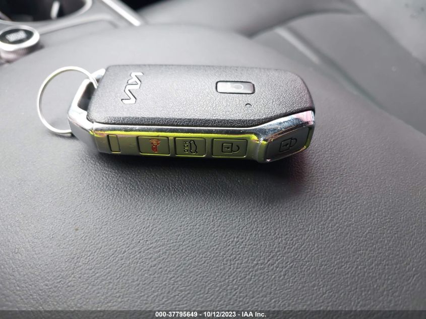 2022 KIA K5 GT-LINE - 5XXG64J29NG143359