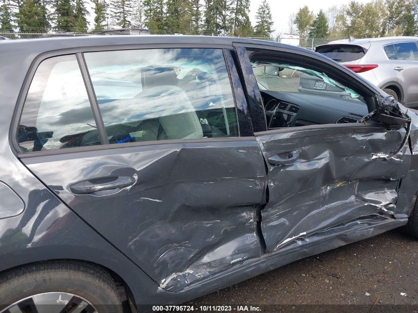 2019 VOLKSWAGEN E-GOLF SE - WVWKR7AU9KW919326