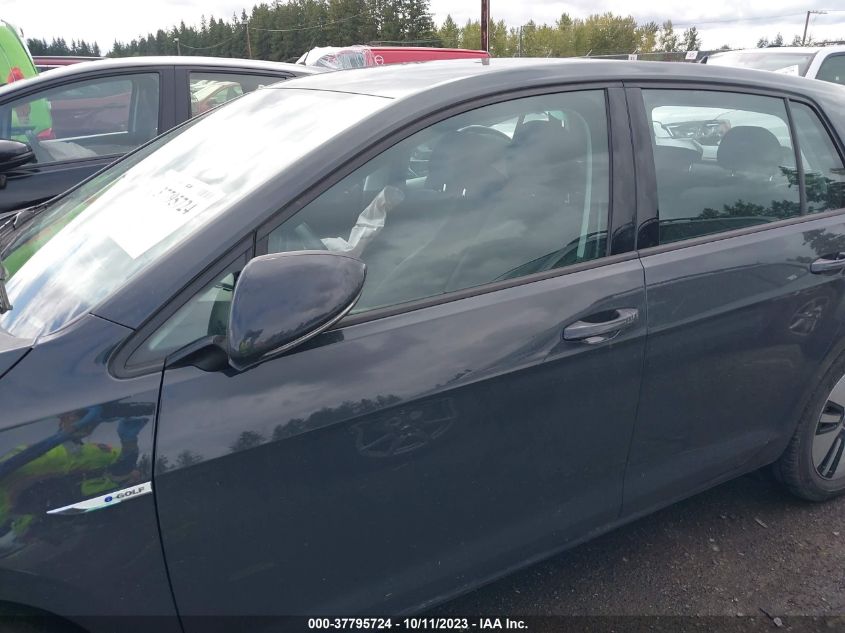 2019 VOLKSWAGEN E-GOLF SE - WVWKR7AU9KW919326