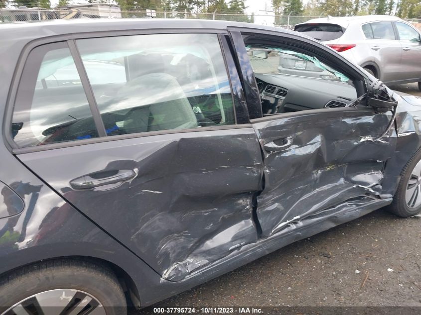 2019 VOLKSWAGEN E-GOLF SE - WVWKR7AU9KW919326