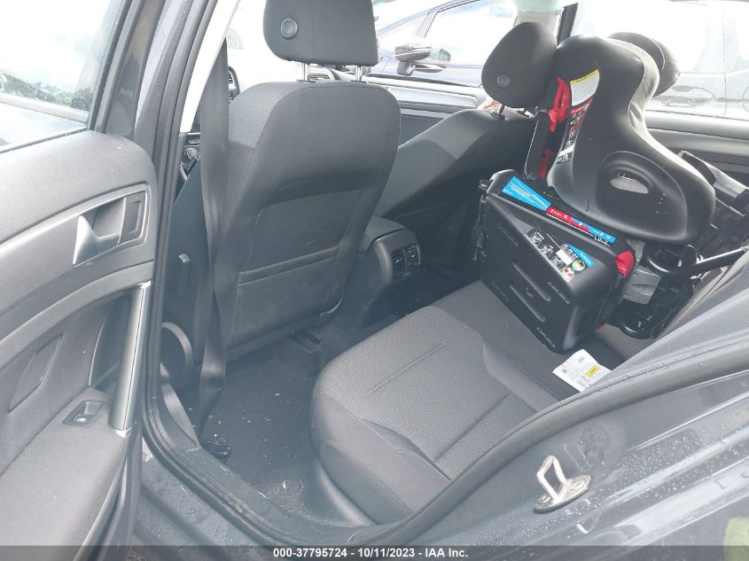 2019 VOLKSWAGEN E-GOLF SE - WVWKR7AU9KW919326