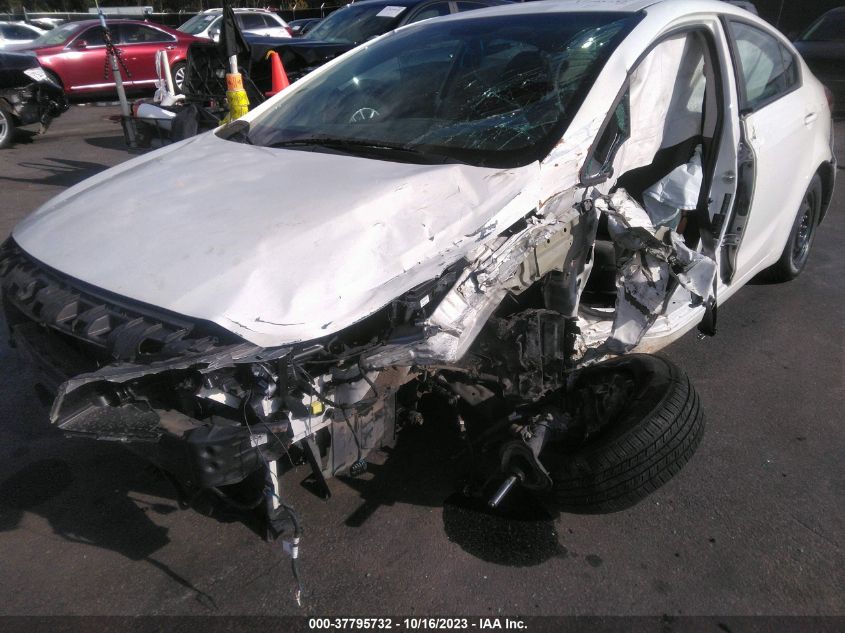 2017 KIA FORTE LX - 3KPFK4A70HE113599