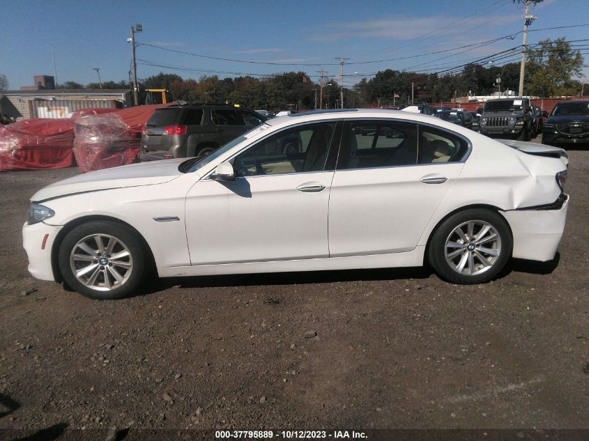 2015 BMW 5 SERIES 528I XDRIVE - WBA5A7C5XFD620906