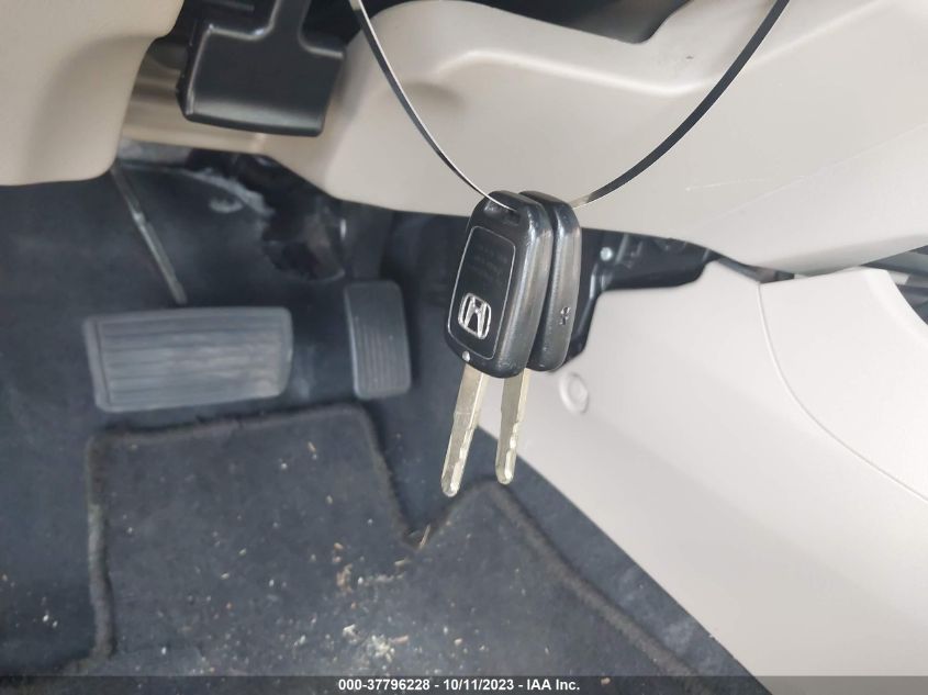 2015 HONDA CIVIC SEDAN LX - 19XFB2F5XFE239624