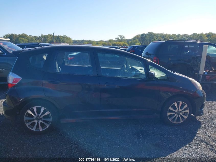 2013 HONDA FIT SPORT - JHMGE8H56DC003065