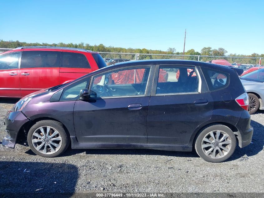 2013 HONDA FIT SPORT - JHMGE8H56DC003065