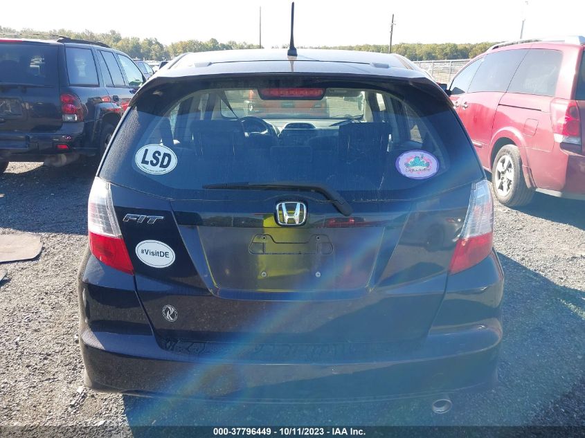 2013 HONDA FIT SPORT - JHMGE8H56DC003065