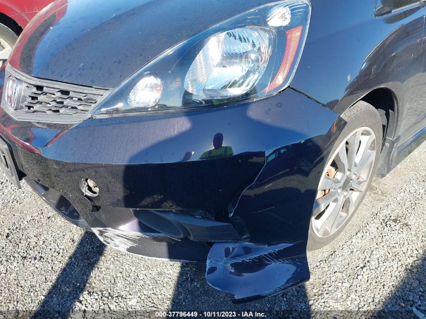 2013 HONDA FIT SPORT - JHMGE8H56DC003065