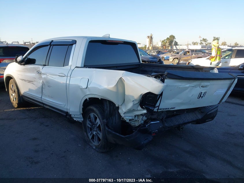 VIN 5FPYK3F65HB018380 2017 HONDA RIDGELINE RTL