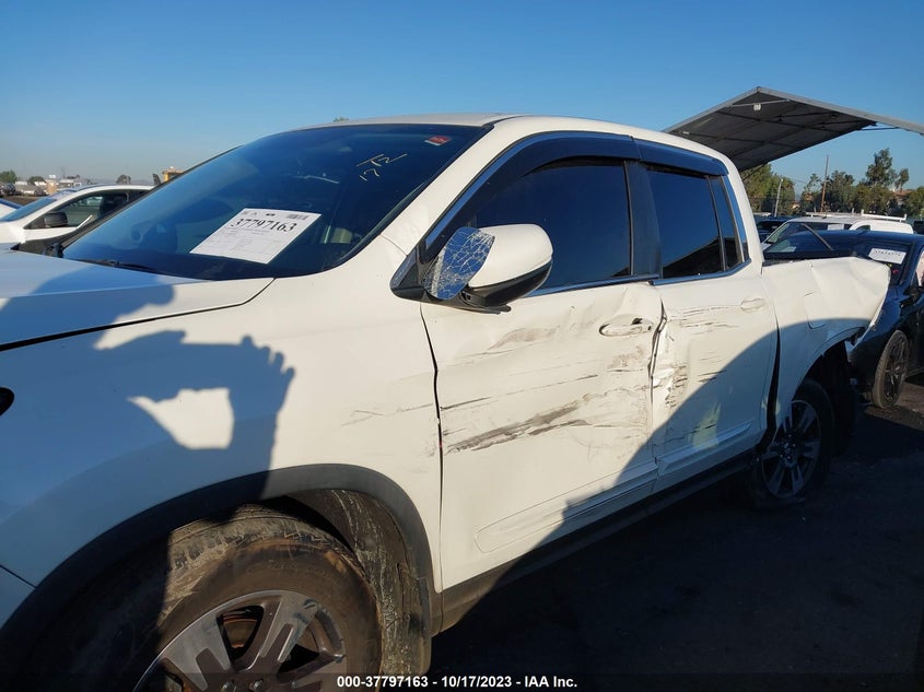 VIN 5FPYK3F65HB018380 2017 HONDA RIDGELINE RTL