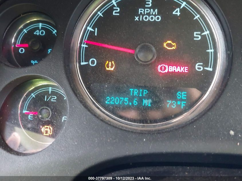 2013 GMC YUKON SLT - 1GKS1CE01DR176528