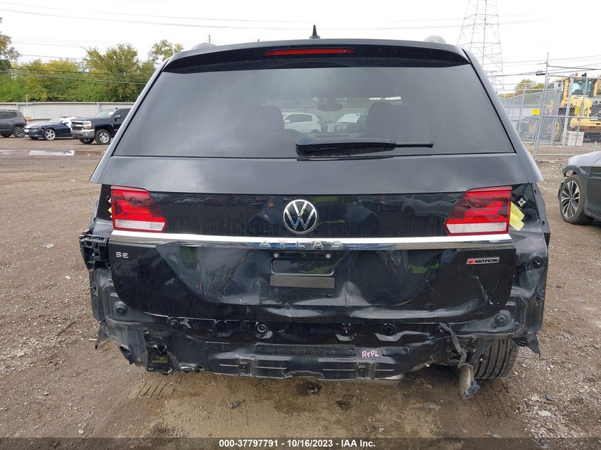 VIN: 1V2KP2CA4MC589528 2021 VOLKSWAGEN ATLAS 2.0T SE W/TECHNOLOGY