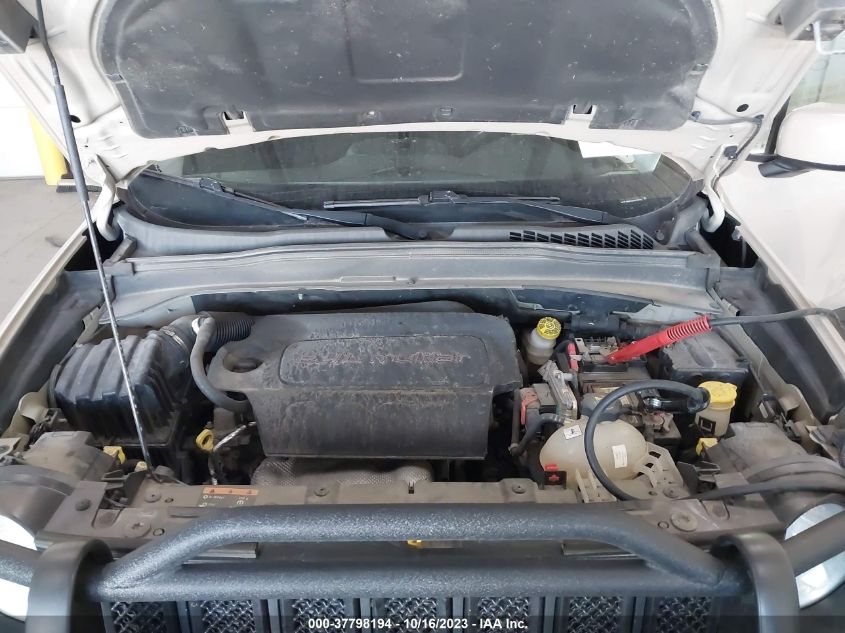 2016 JEEP RENEGADE LATITUDE - ZACCJBBT8GPC65184