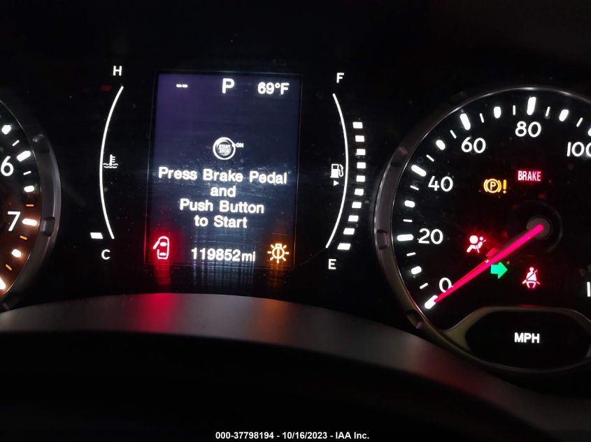 2016 JEEP RENEGADE LATITUDE - ZACCJBBT8GPC65184