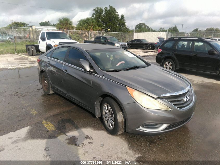 2013 HYUNDAI SONATA GLS - 5NPEB4AC8DH525977