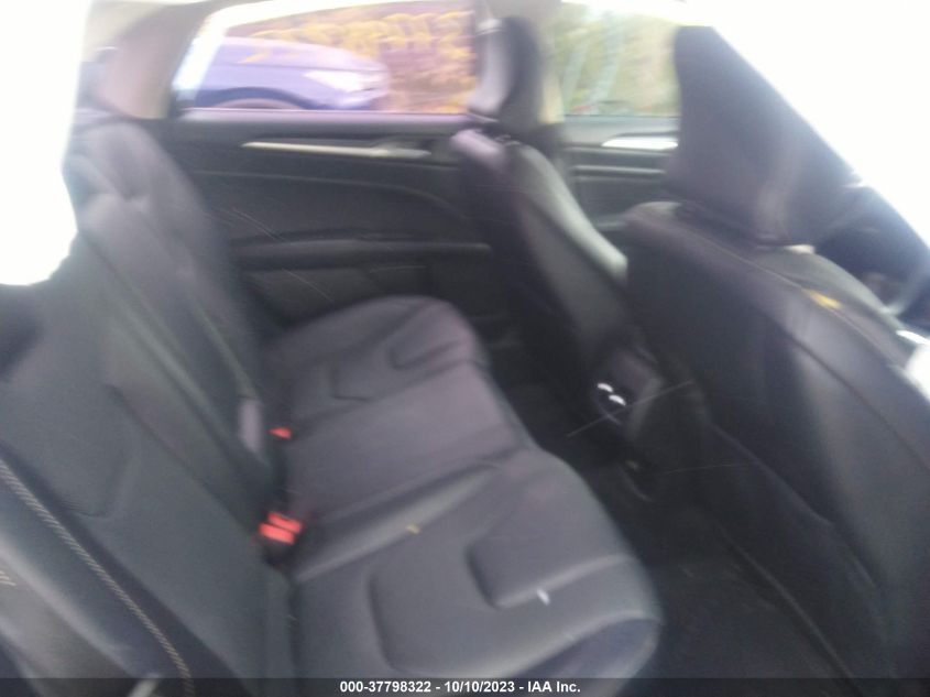 3FA6P0D90JR155749 2018 FORD FUSION, photo no. 8