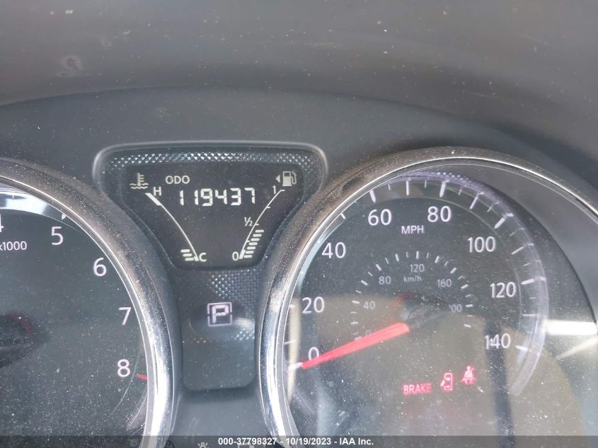 2018 NISSAN VERSA 1.6 SV - 3N1CN7APXJL848915
