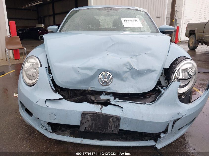 2013 VOLKSWAGEN BEETLE COUPE 2.5L - 3VWJP7AT1DM607882