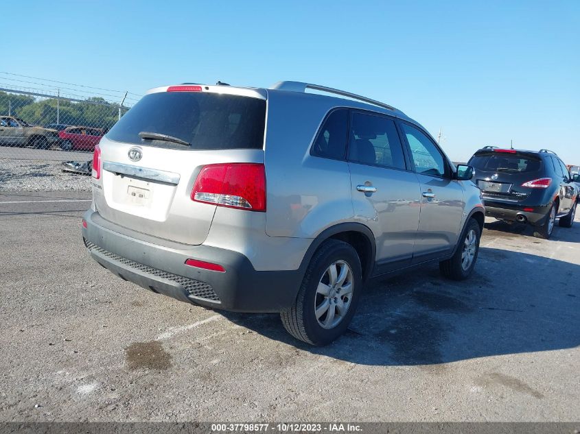 2013 KIA SORENTO LX - 5XYKT4A66DG409128