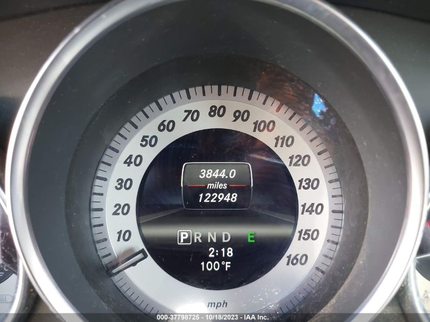 2013 MERCEDES-BENZ C 250 SPORT/LUXURY WDDGF4HB6DR263157