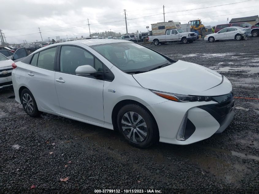 JTDKAMFP2N3211417 Toyota Prius Prime XLE