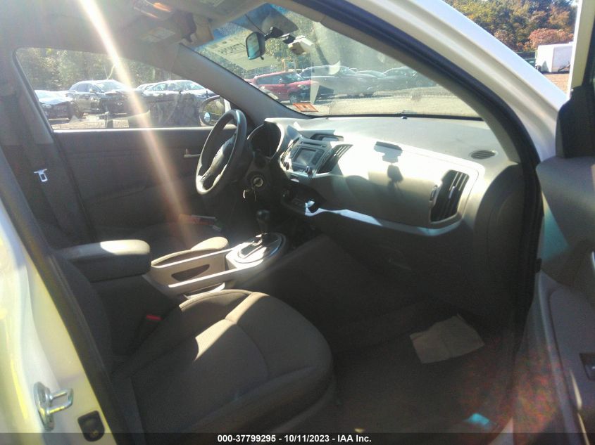 2014 KIA SPORTAGE LX - KNDPBCAC1E7663501