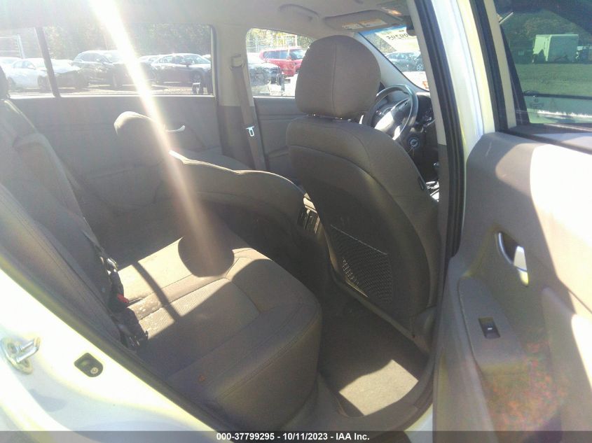 2014 KIA SPORTAGE LX - KNDPBCAC1E7663501