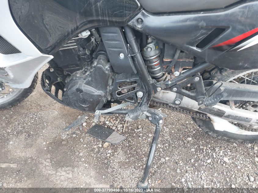 2011 KAWASAKI KL650 E - JKAKLEE11BDA38473