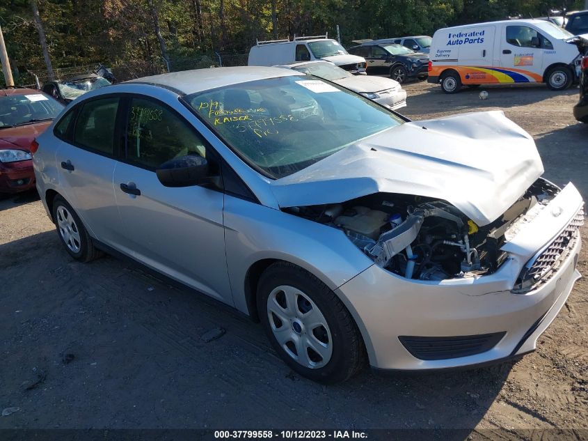 VIN 1FADP3E29JL202382 2018 FORD FOCUS S