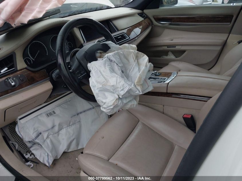 2013 BMW 740LI - WBAYE4C52DDW22808