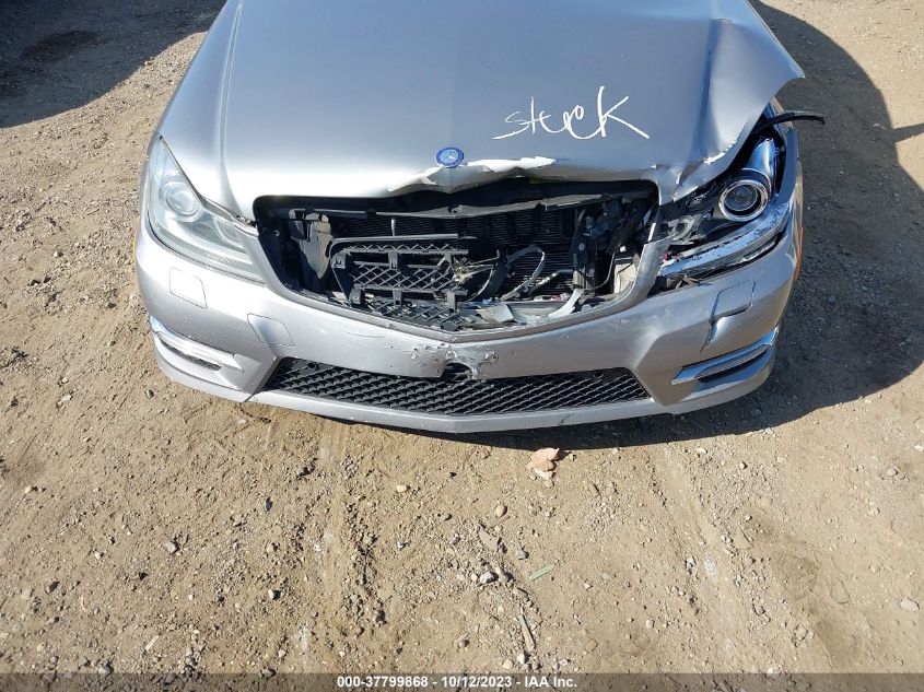 2013 MERCEDES-BENZ C 350 SPORT 4MATIC WDDGJ8JB4DG073403