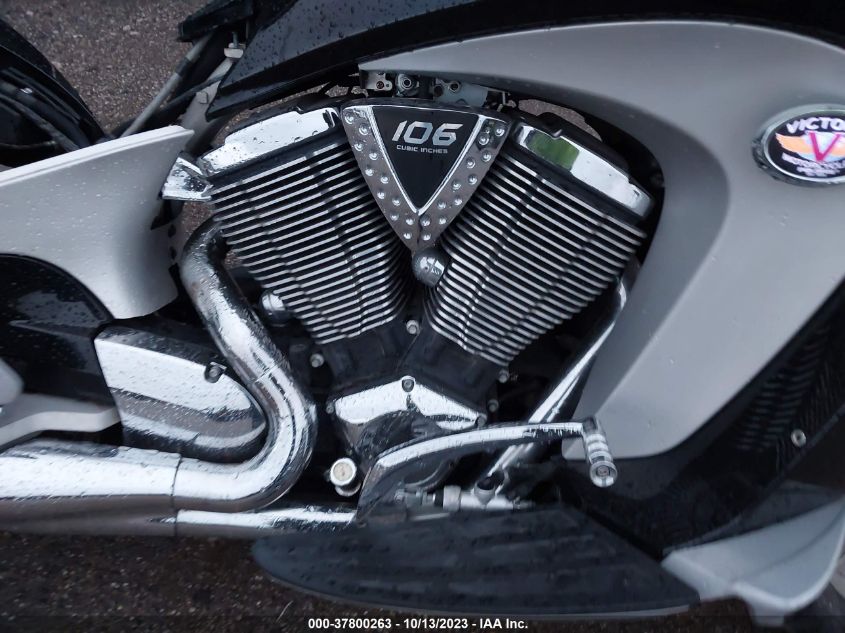 2008 VICTORY MOTORCYCLES VISION DELUXE - 5VPSD36D883002664