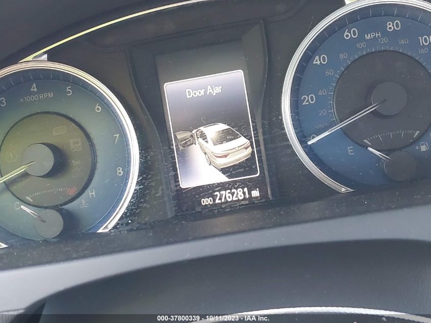 2016 TOYOTA CAMRY XLE/SE/LE/XSE - 4T1BF1FK1GU168055