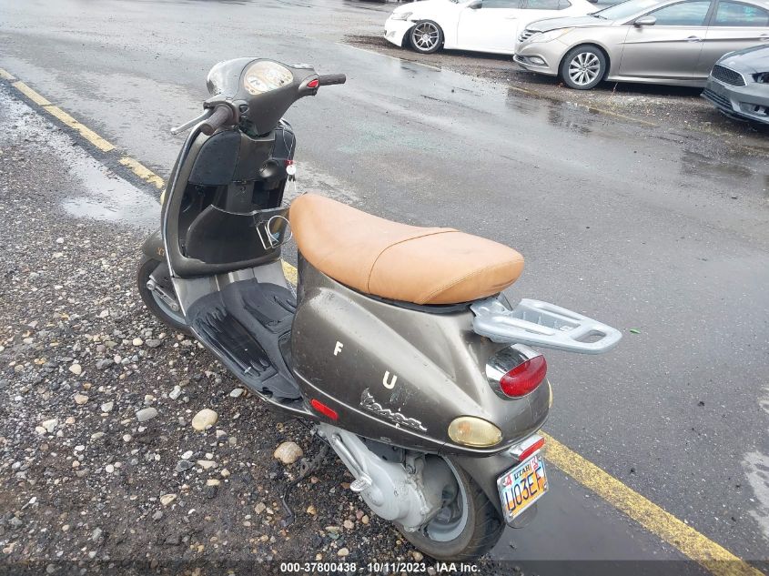 2001 VESPA C161C ZAPC16C1415002502