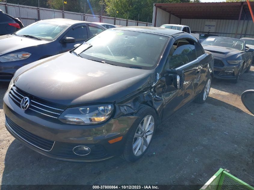 2015 VOLKSWAGEN EOS KOMFORT/SPORT - WVWBW8AH2FV004038