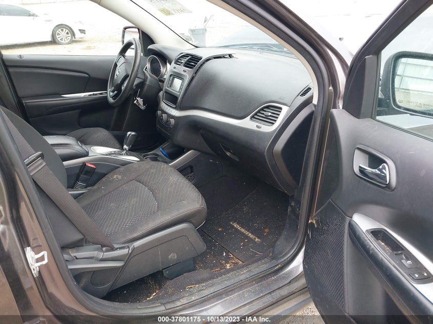 VIN 3C4PDCAB6HT551858 2017 DODGE JOURNEY SE