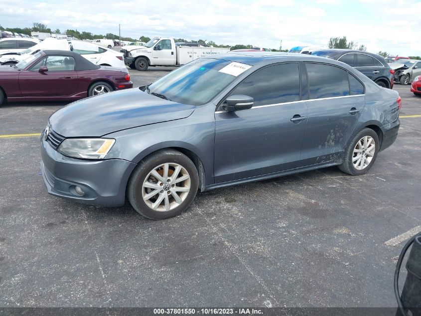 2014 VOLKSWAGEN JETTA SEDAN SEL - 3VWL07AJ2EM393353