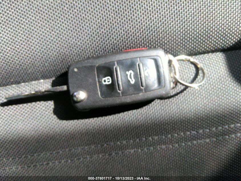 2013 VOLKSWAGEN JETTA GLI - 3VW567AJ9DM264659