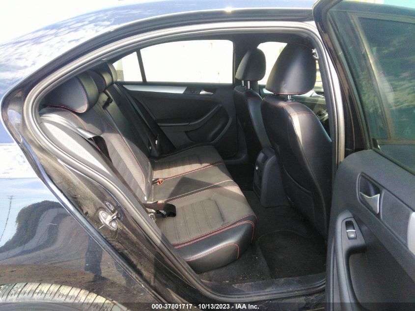 2013 VOLKSWAGEN JETTA GLI - 3VW567AJ9DM264659