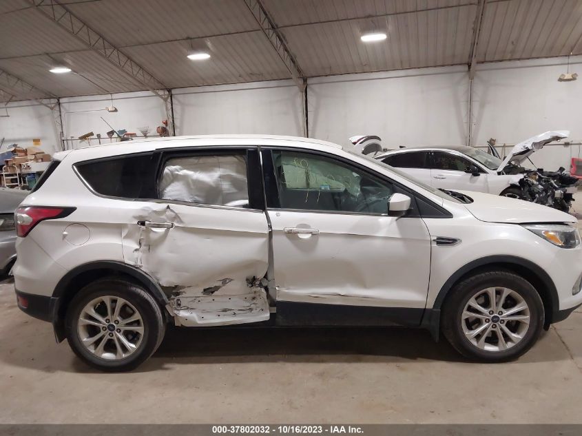 2017 FORD ESCAPE SE - 1FMCU9G94HUD37278