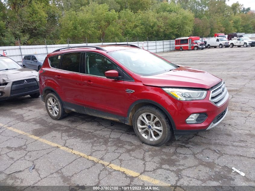 2017 FORD ESCAPE SE - 1FMCU9GD9HUB22516