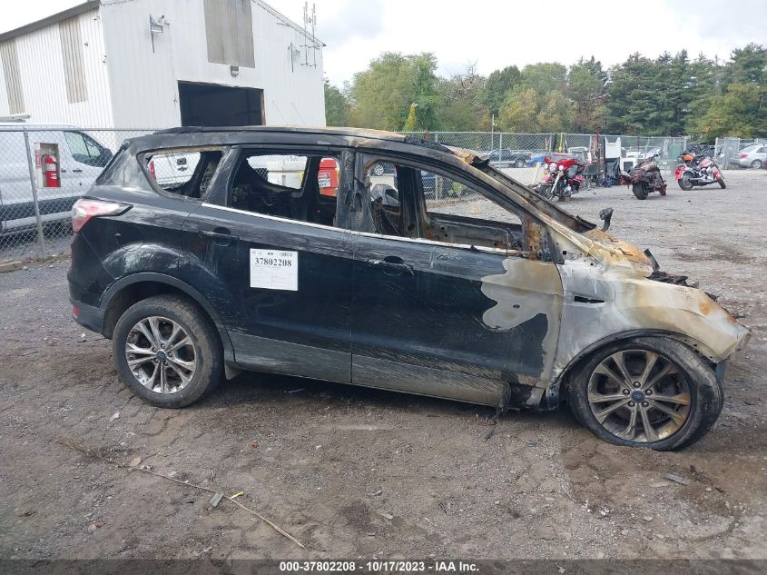 2018 FORD ESCAPE SE - 1FMCU9GD3JUD25472