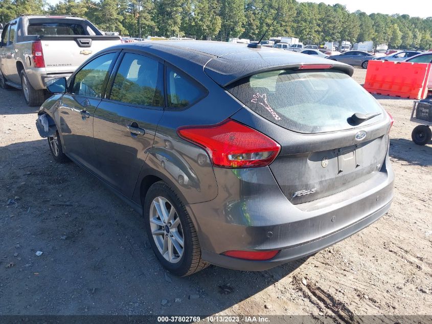 2015 FORD FOCUS SE - 1FADP3K2XFL364372