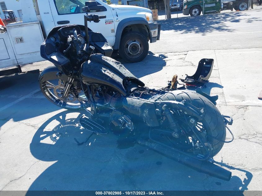 2010 HARLEY-DAVIDSON FLTRX - 1HD1KH435AB649346