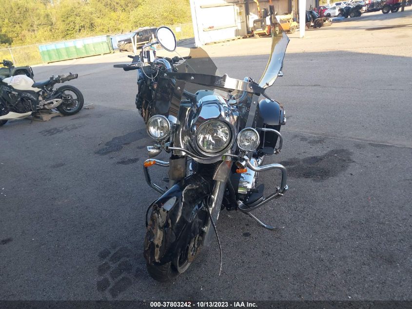 2016 INDIAN MOTORCYCLE CO. SPRINGFIELD 56KTHAAA6G3337472