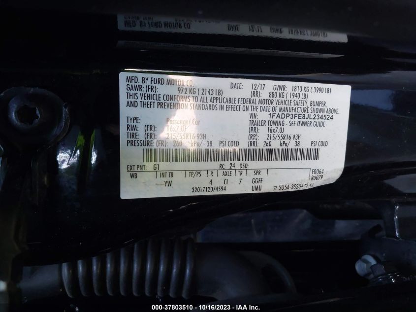 VIN 1FADP3FE8JL234524 2018 FORD FOCUS SE