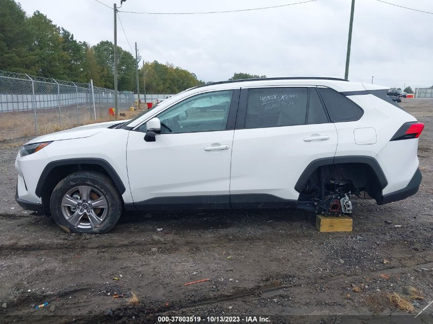 2022 TOYOTA RAV4 XLE - 2T3W1RFV8NW222142