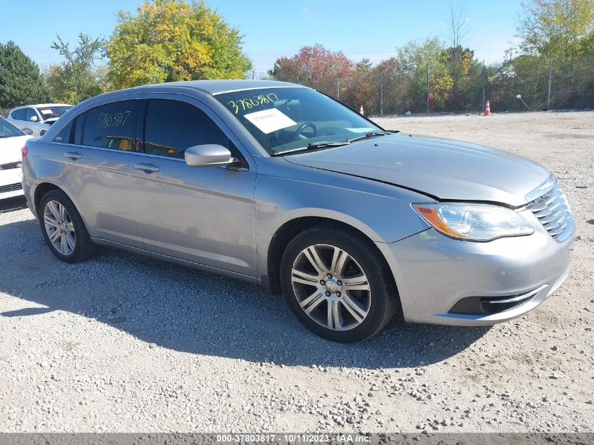 2013 CHRYSLER 200 TOURING - 1C3CCBBB1DN734674